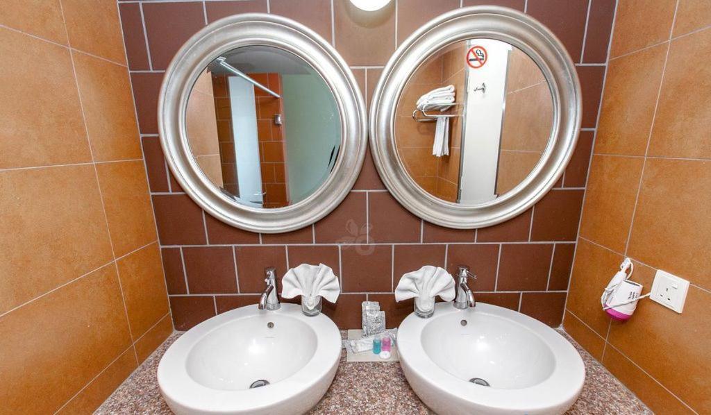 Swan Garden Hotel 4*